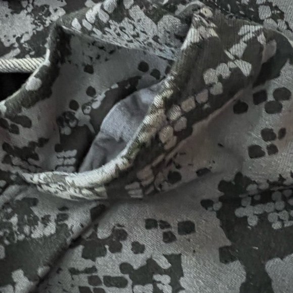 Joy lab sweat set. Distressed gray and black color. Size XS/S. - Picture 2 of 9